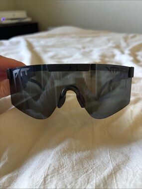 Pit Viper Men’s Shield Sunglasses — Black Smoke Lens